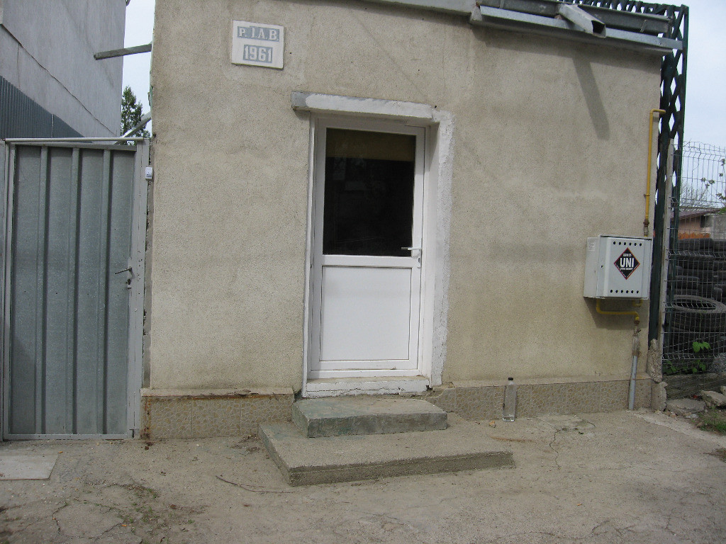 Proprietar - Vand casa ultracentrala Tecuci, judetul Galati