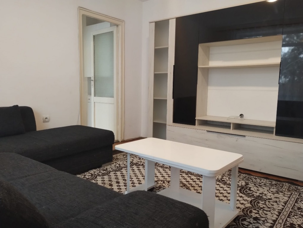 Apartament 2 camere in Deva, zona Casei de Cultura, et 1