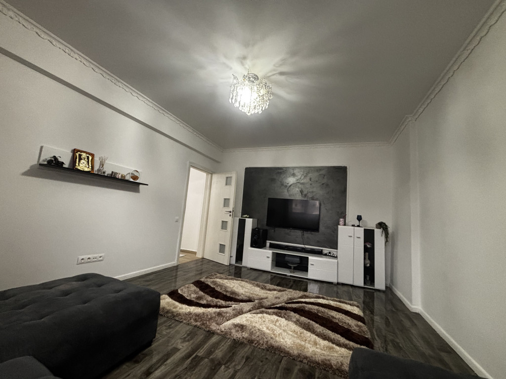Închiriez apartament 2 camere