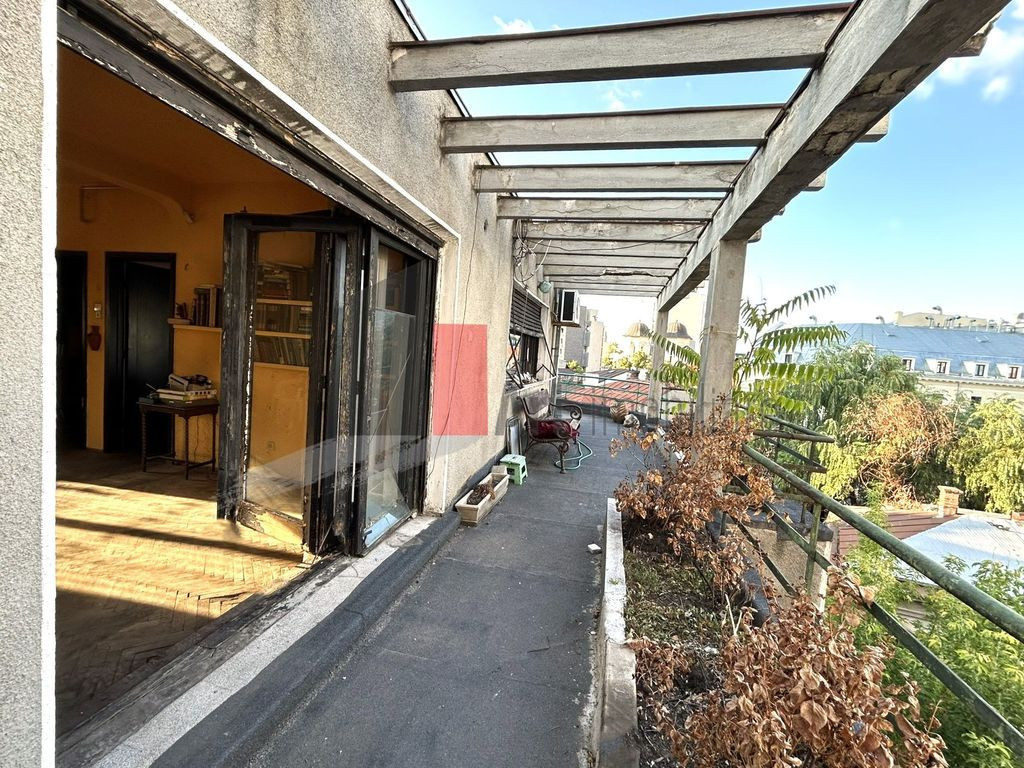 Apartament unicat cu terasa 50mp | Ultracentral-cartierul...