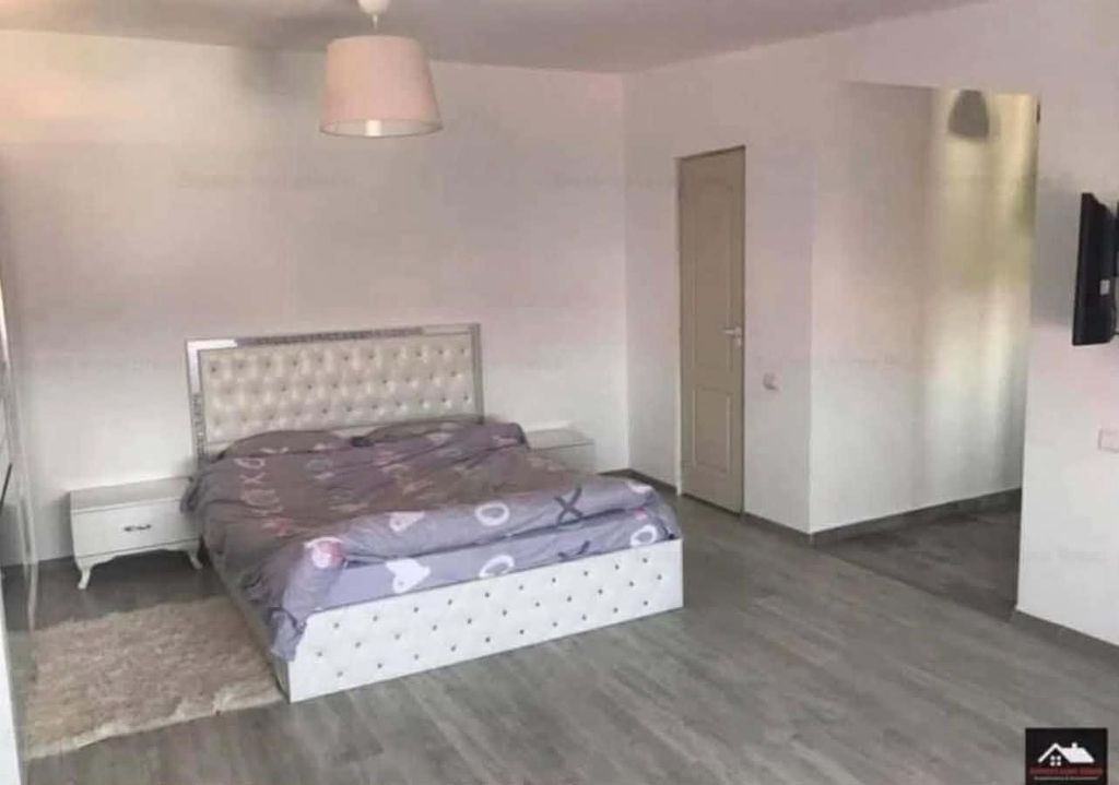 Garsoniera confort 1/1 Decembrie 1918/centrala proprie/pa...