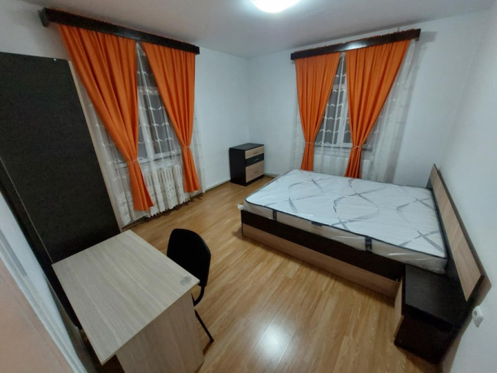 Apartament 2 camere , in Fundatie