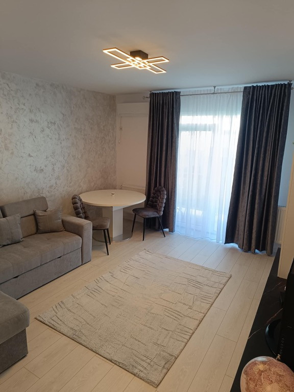 Închiriez apartament 2 camere