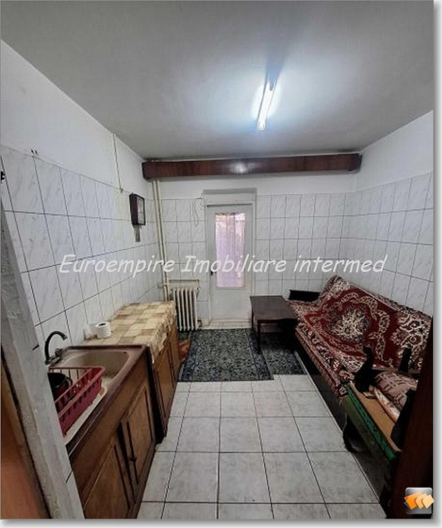 Apartament 3 camere decomandate Inel 2