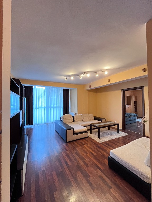 Inchiriez Apartament cu 3 Camere Nufarul Oradea