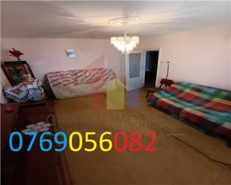 SUPER PRET! Ap 3 camere, Decomandat, zona Vidin Etaj 4/5, 70