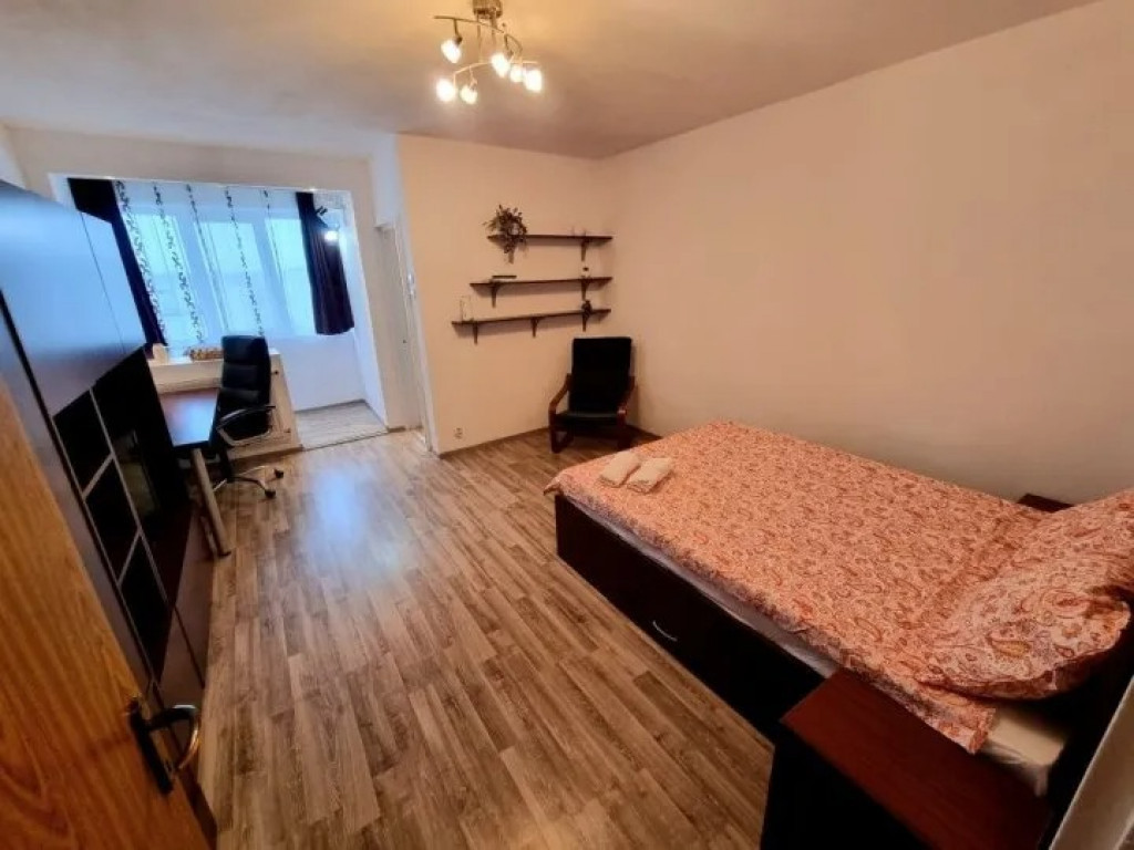 Dristor fix la metrou etaj 10