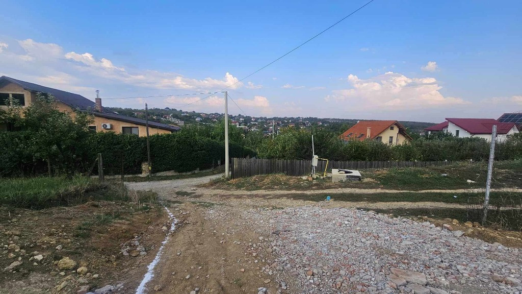 Teren intravilan , Bucium Barnova