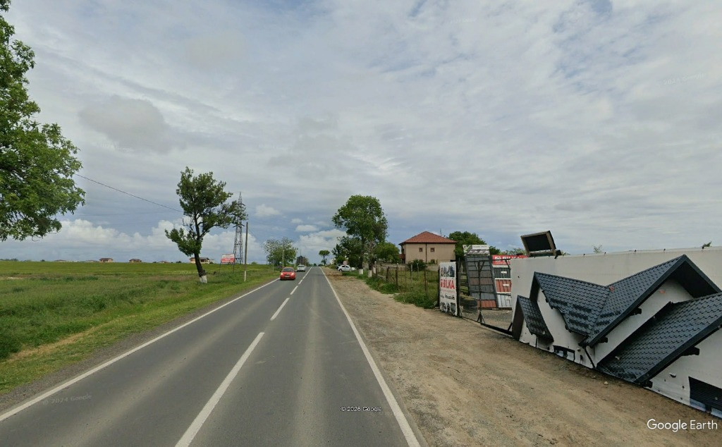 Teren de vanzare in Lazu