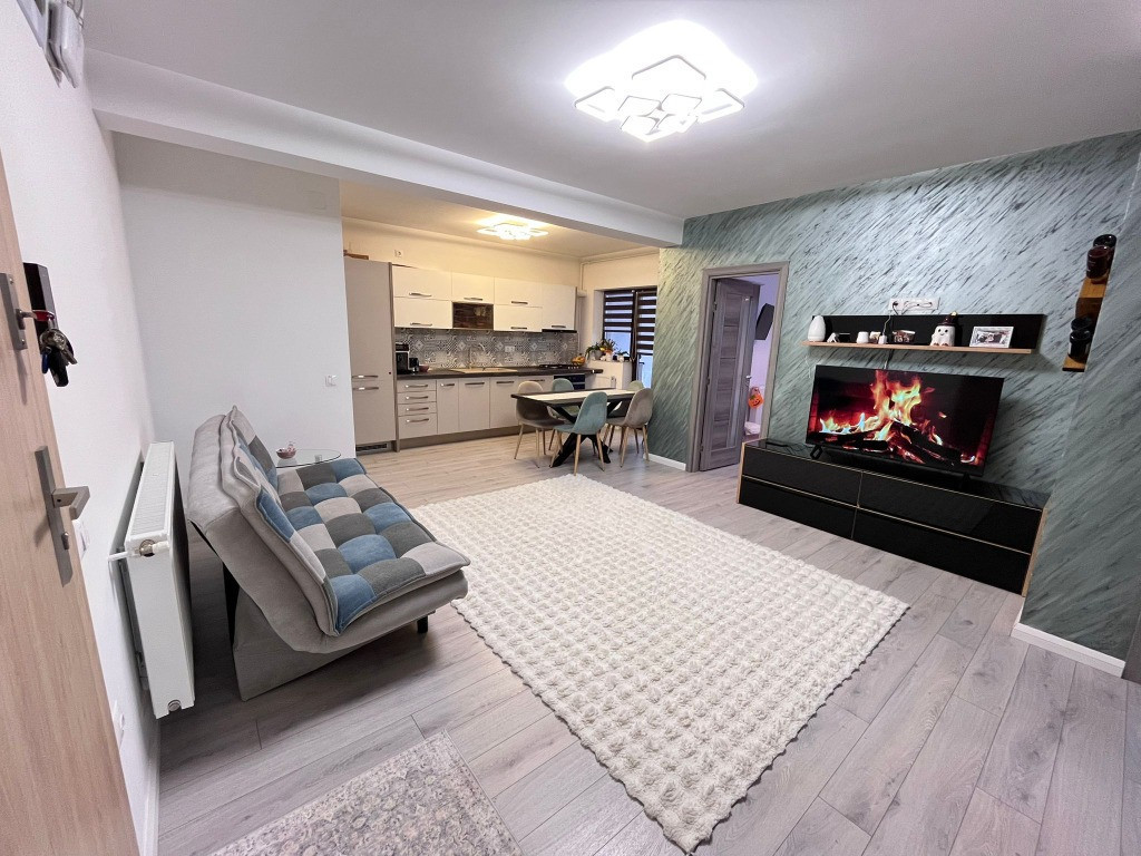 Apartament cu 3 camere + 2 locuri parcare cartierul Unirii