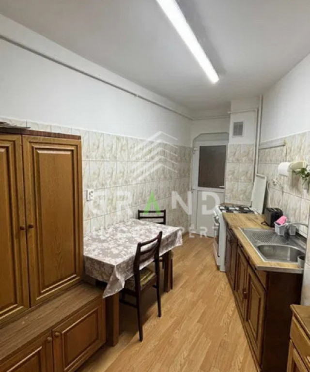 Apartament decomandat cu 2 camere | balcon inchis | 54 mp |
