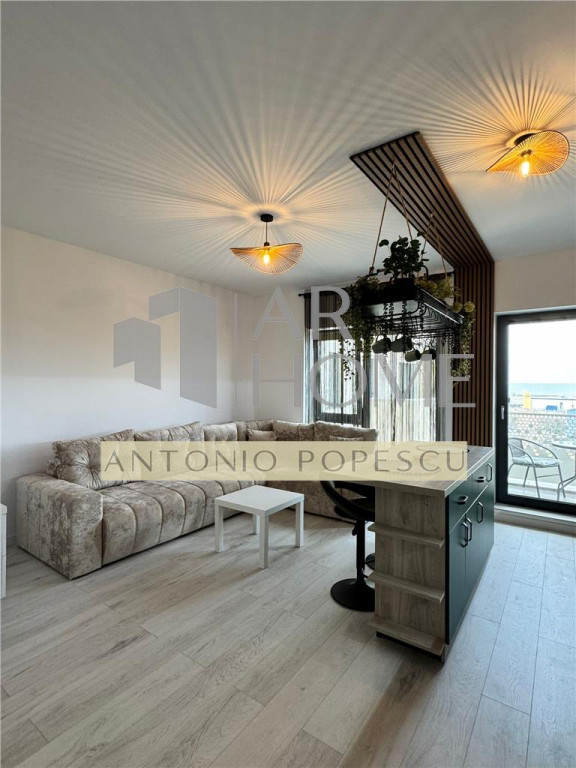 Garsoniera, centrala proprie, loc de parcare inclus, Ploie?t