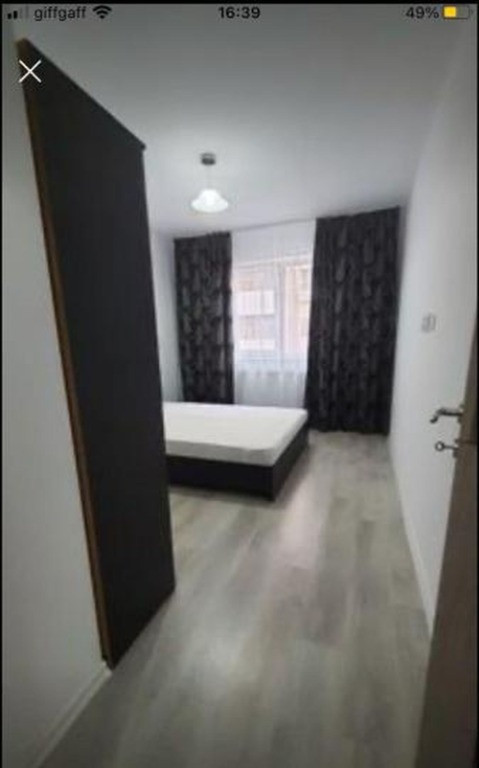 Garsoniera zona Aparatori Patriei