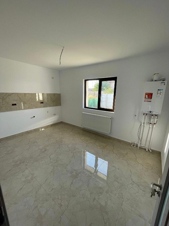 Casa cu 3 camere pe parter|Clinceni