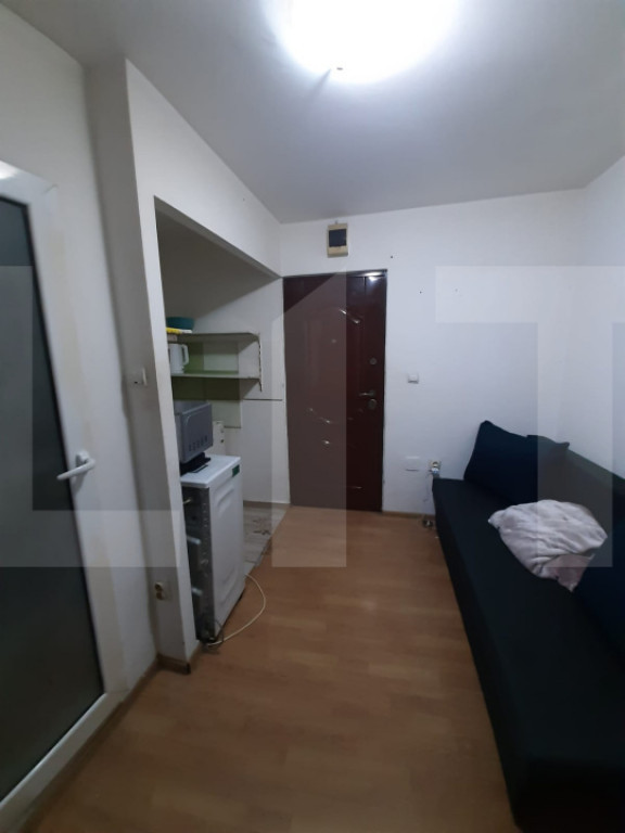 Garsoniera de vanzare, 9.60 mp, zona Lugojului