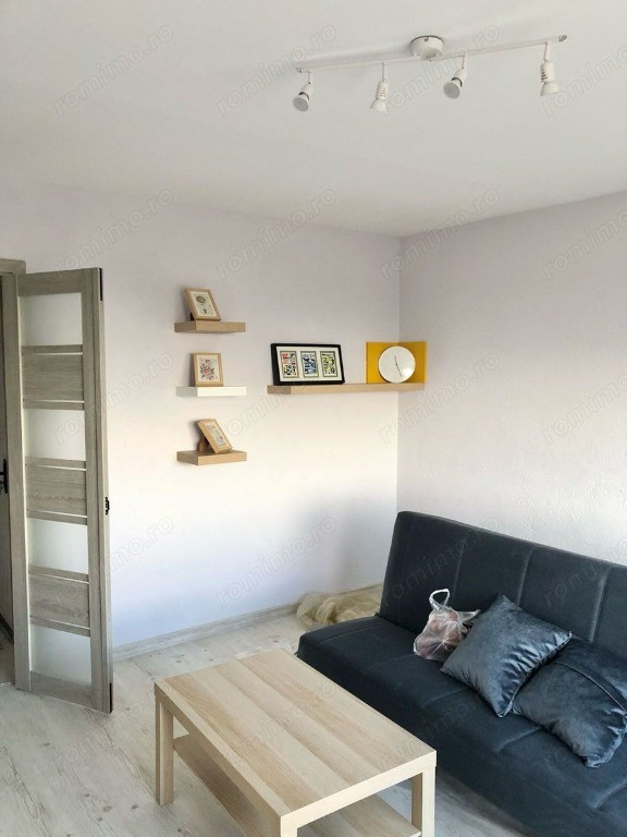 Apartament 2 camere zona Mall Vitan