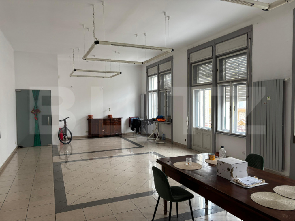 Apartament spațios situat Ultracentral, Piața Unirii -168m