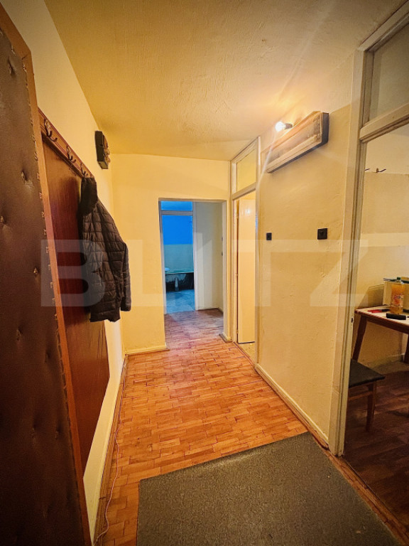 Apartament 2 camere, decomadta, etaj 1, zona Odobescu