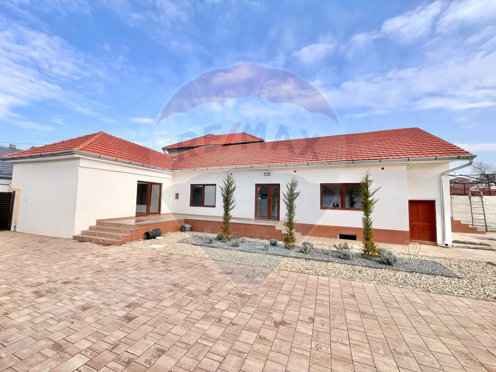 Casă de vânzare în zona Oncea, Str Ion Bogdan, teren 2...