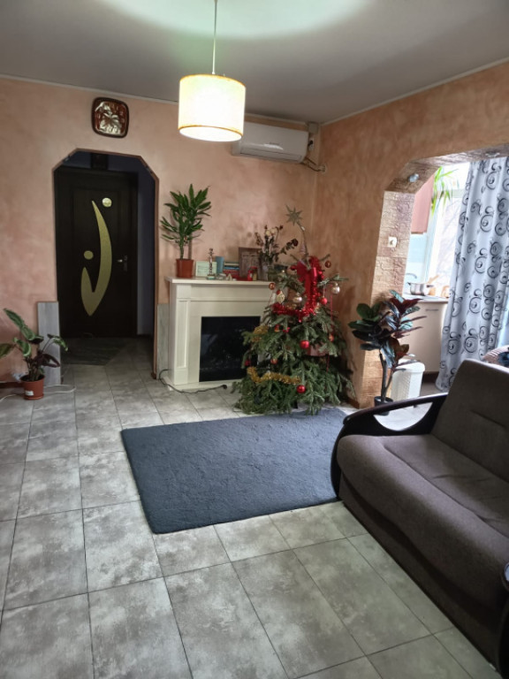 Apartament 3 camere, 49.27, zona Brazda lui Novac