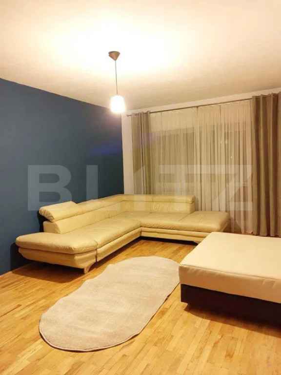 Apartament 4 camere, 100 mp, zona Nicolina