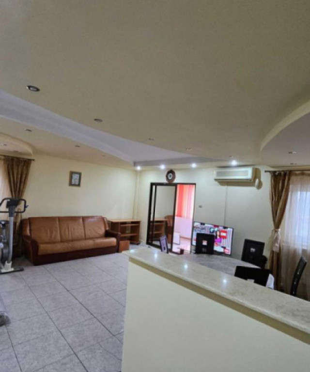 Apartament 3 camere / 110 mp / zona Gara / loc de parcare /