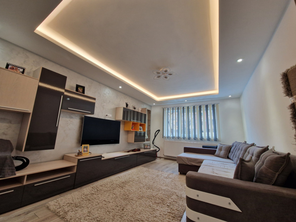 Apartament 2 camere decomandat –Ultra finisat