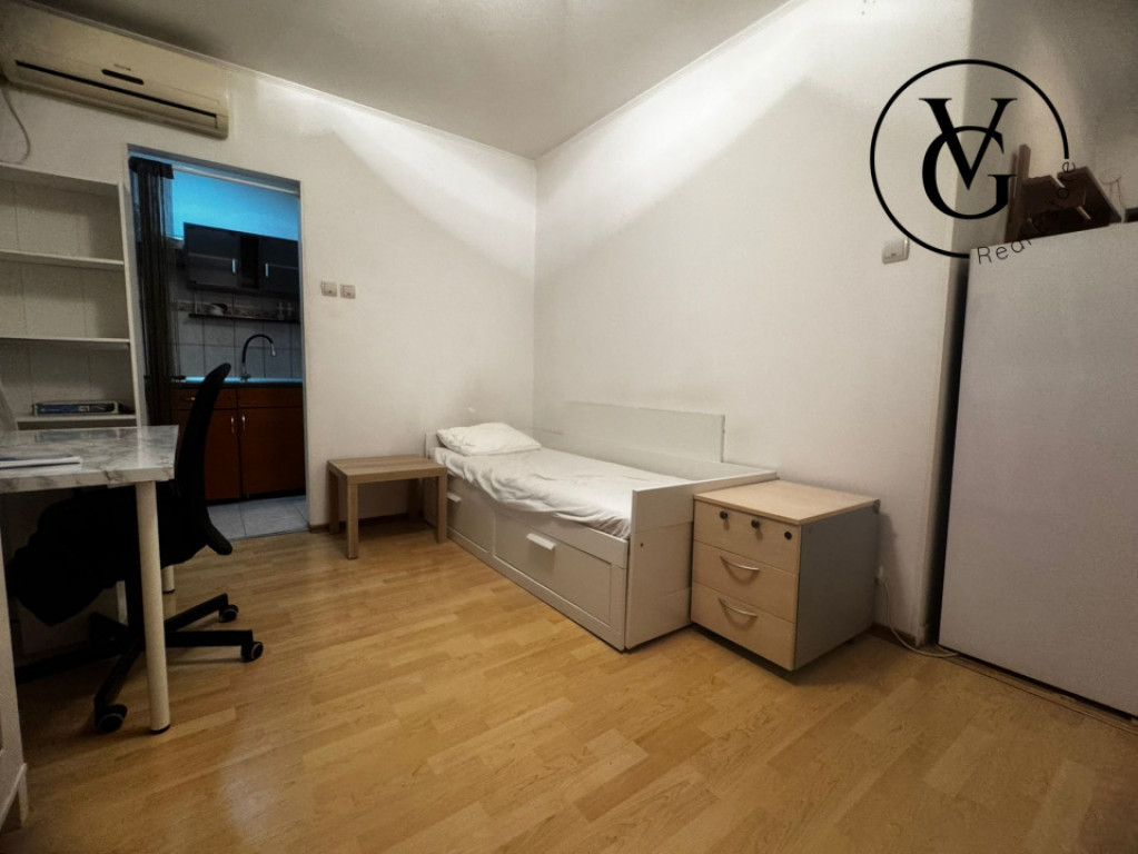 Garsonieră spațioasă de vânzare – Drumul Taberei, Vale