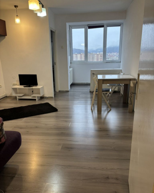 Garsoniera luminoasa-Astra