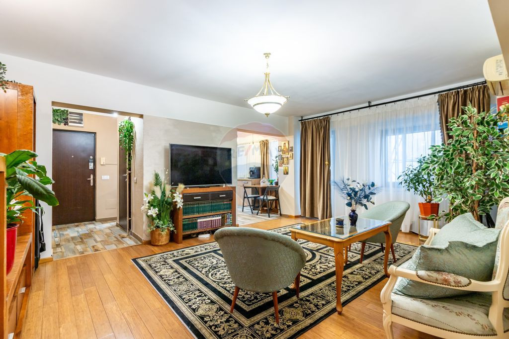 Apartament de vanzare, 3 camere la Piata Unirii, 2x parca...