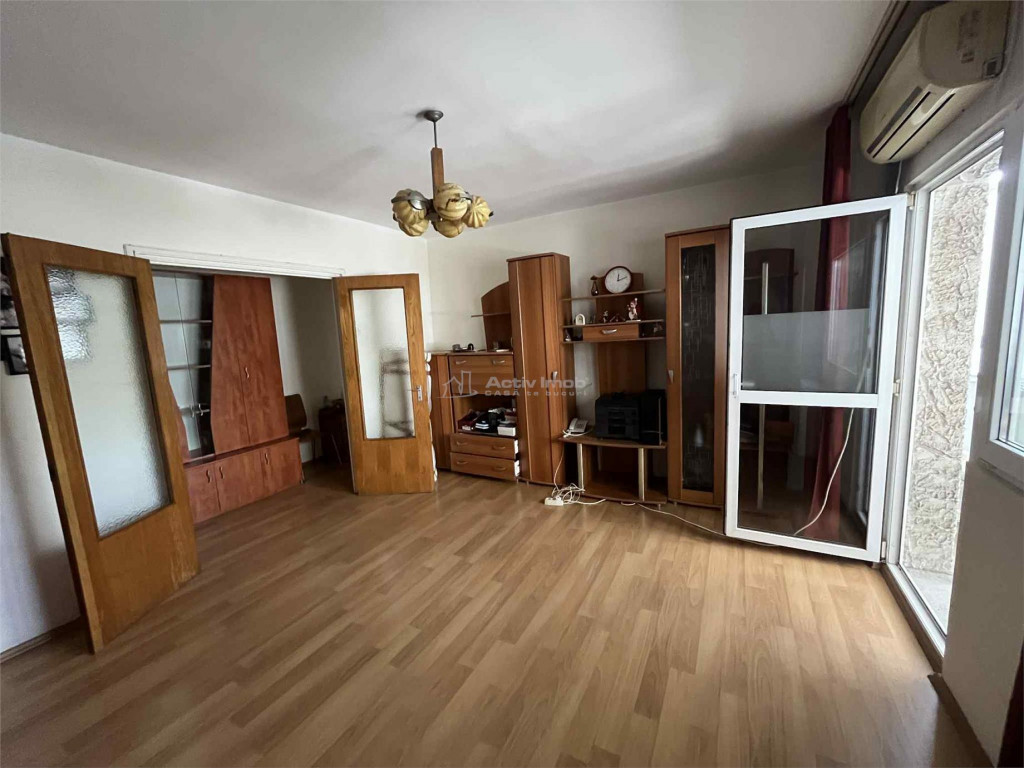 Apartament 3 camere - decomandat - Dr.Felix