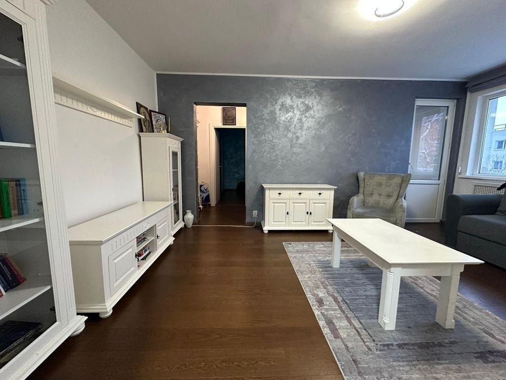 2 Camere Titan -Metrou-Burdujeni