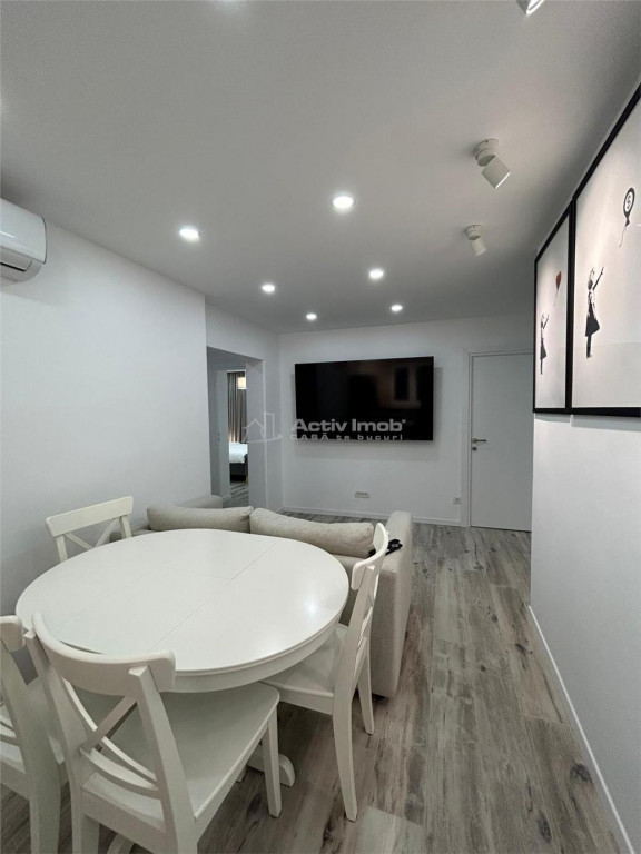 4 Camere, Lux, Centrala Proprie, 5 min Metrou