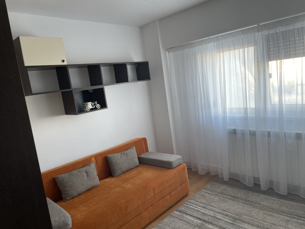 Apartament 2 camere decomandat Micro 18