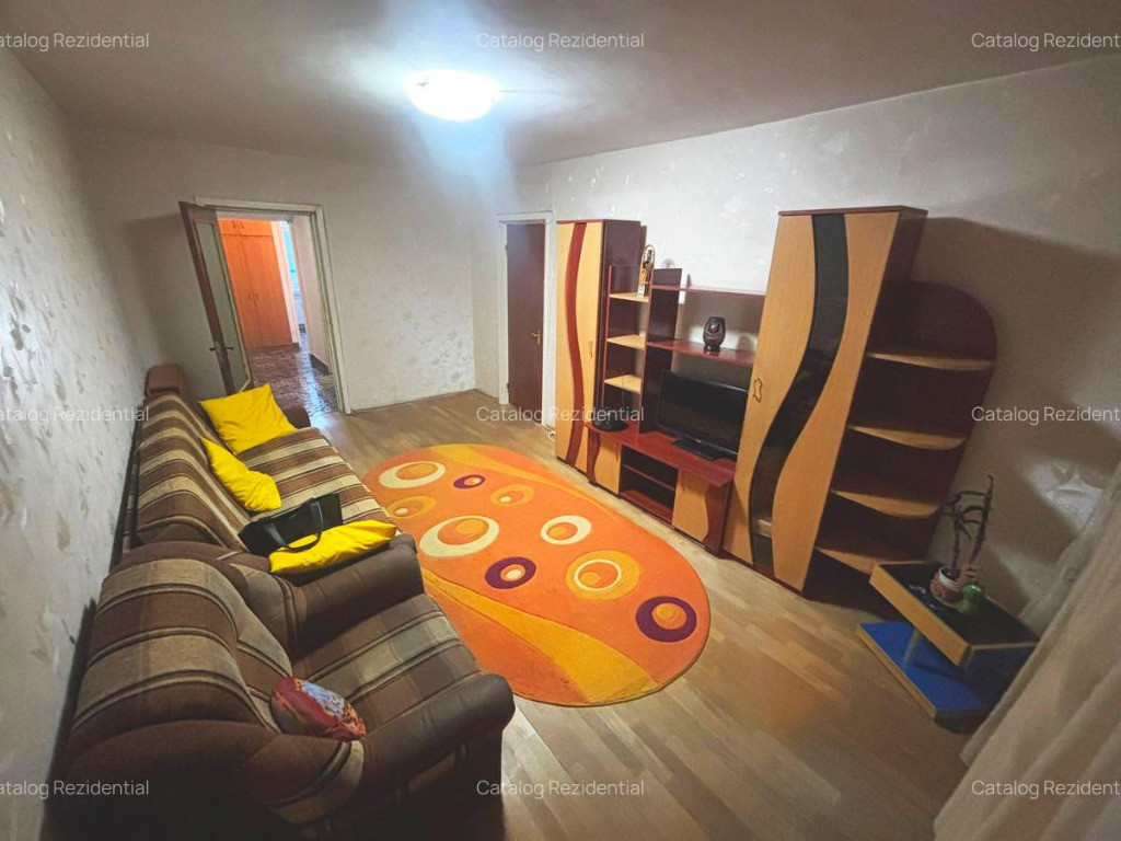 Apartament 3 camere zona Titan-Auchan, 2 bai, etaj 6/8