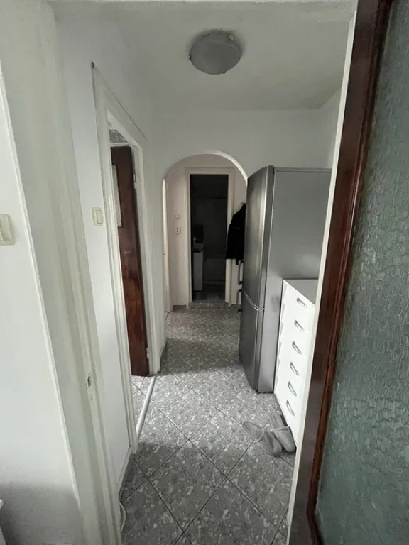 INCHIRIERI-Apartament 2 camere-SPATIOS-Metrou Pacii