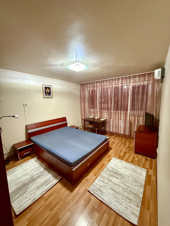 Garsoniera zona Drumul taberei