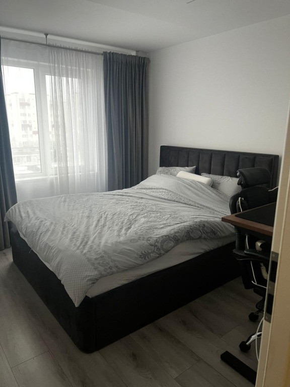 Apartament 3 camere zona Berceni ,Aparatorii Patriei cu centrala