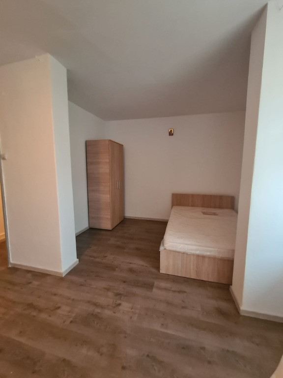 Garsonira zona Campia Libertati,Baba Novac cu centrala