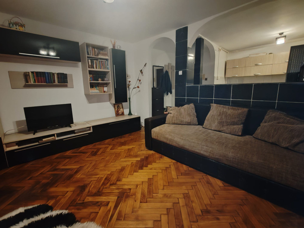 Ofer spre inchiriere apartament 2 camere in Deva, zona Miorita