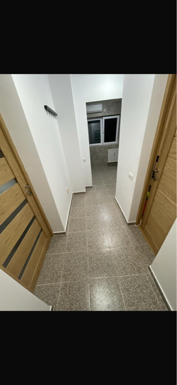 Garsoniera Conf. 1, decomnadata, 35 mp, Alexandru Obregia