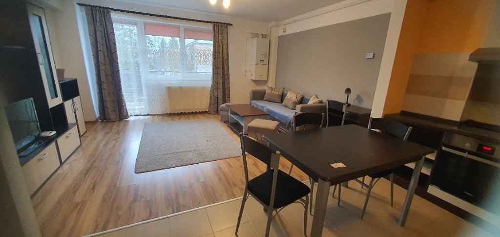 Garsoniera mobilata,lift si parcare proprie zona Mihai Viteazul