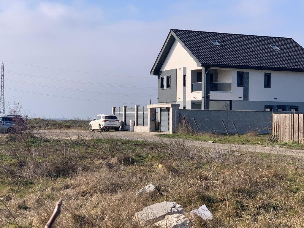 Teren intravilan Km 5 zona Veterani