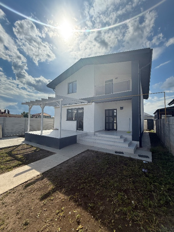 Vila individuala cu design modern si finisaje premium Pantelimon