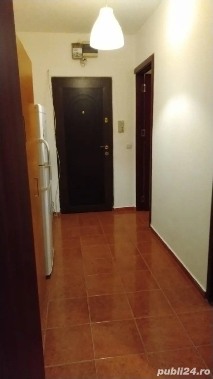 Brancoveanu etaj 7 decomandat