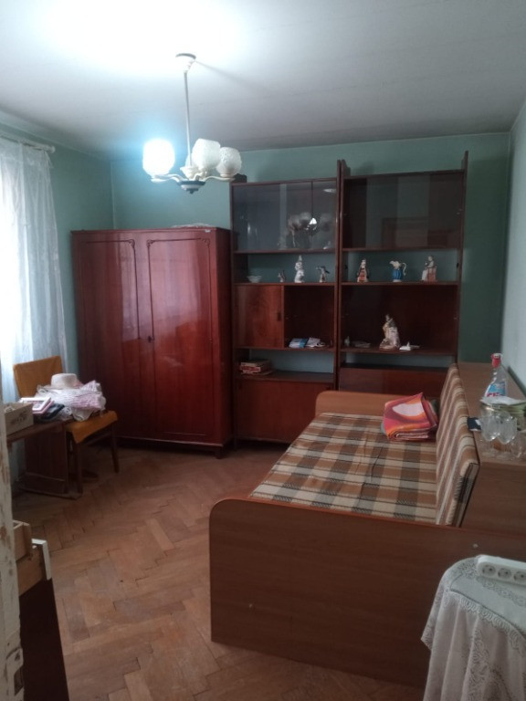 Apartament 3 camere, Cartier Petrișor