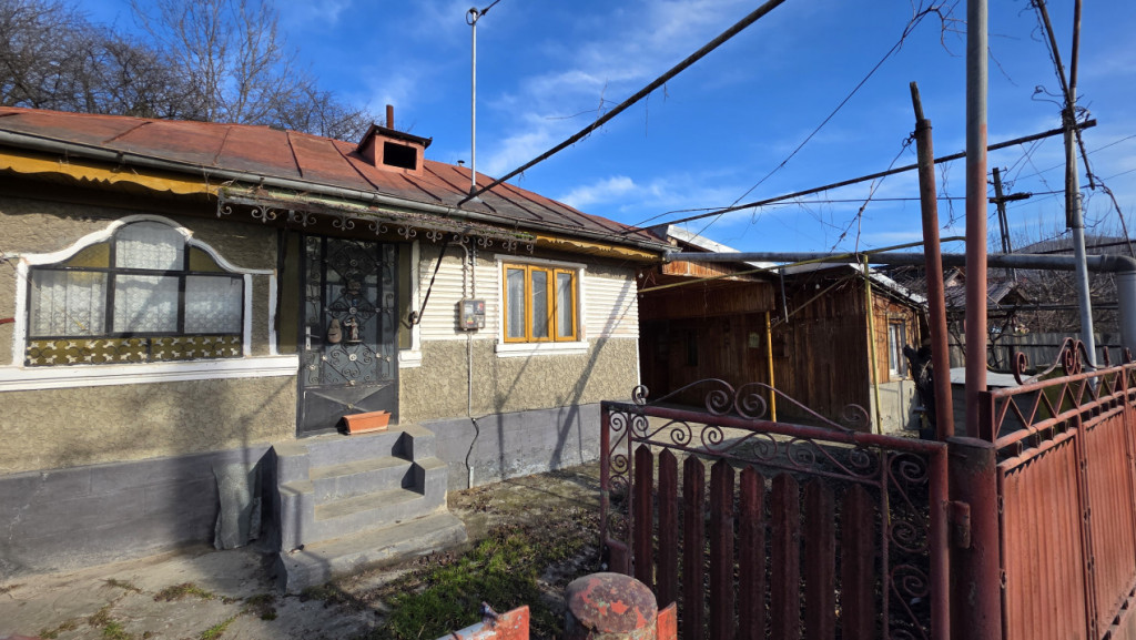 Casă cu 600mp de teren – Aproape de centru Vălenii de Mu