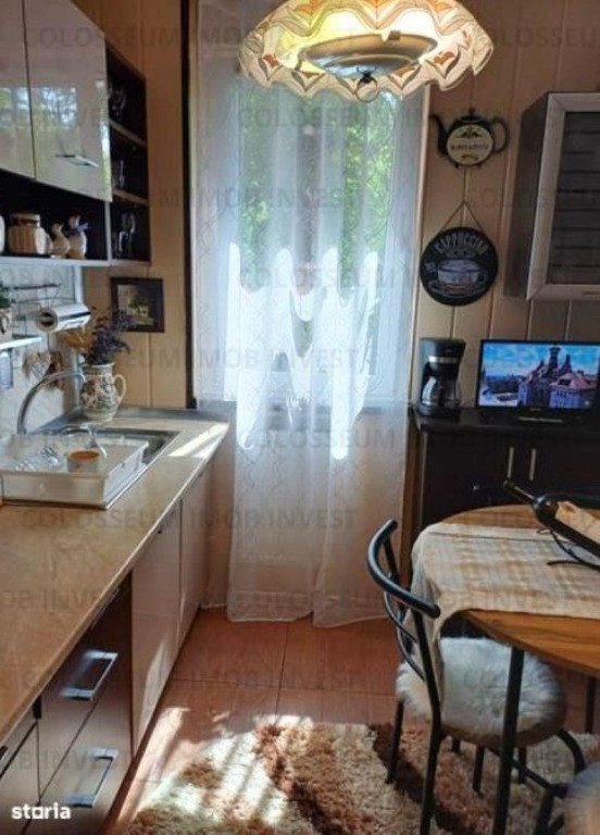 Apartament 2 camere, semidecomandat - zona Astra