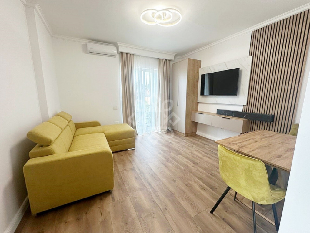 Apartament modern 2 camere de inchiriat in Sanmartin