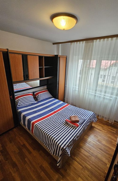 Apartament 3 camere Piata Alba Iulia